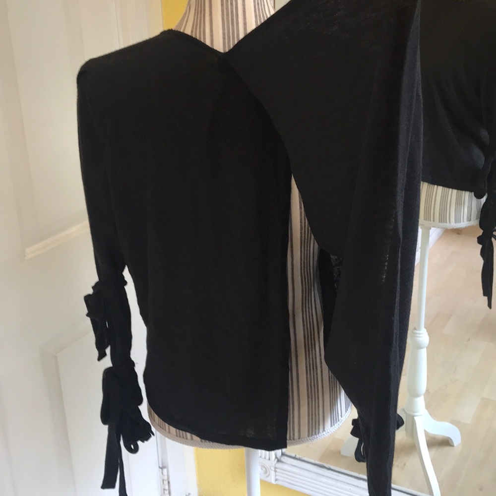 Replika Slit Back Top - Picture 3 of 7